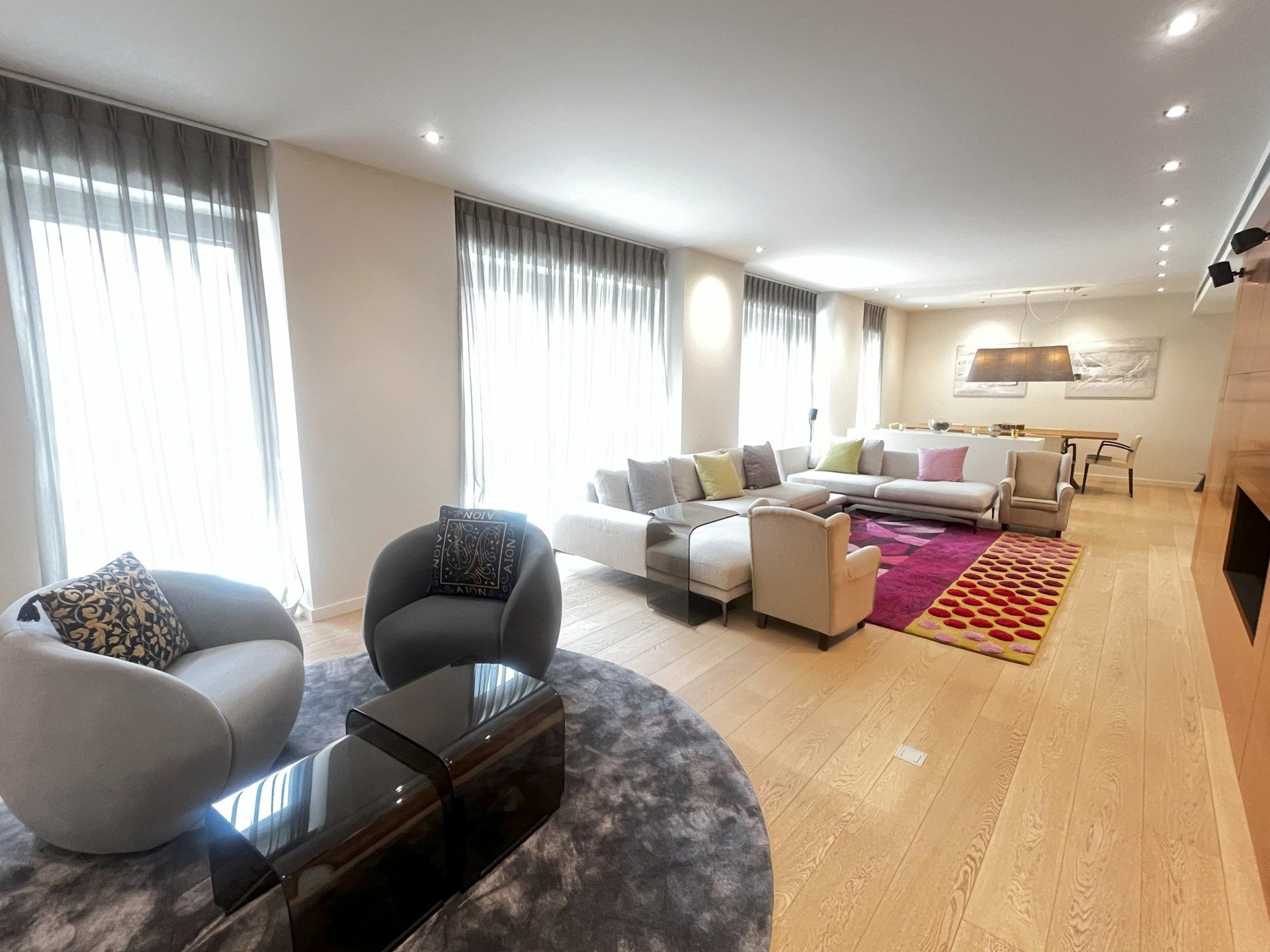 Sala d'estar de Pis en venda en Girona Capital amb Aire condicionat, Calefacció i Terrassa