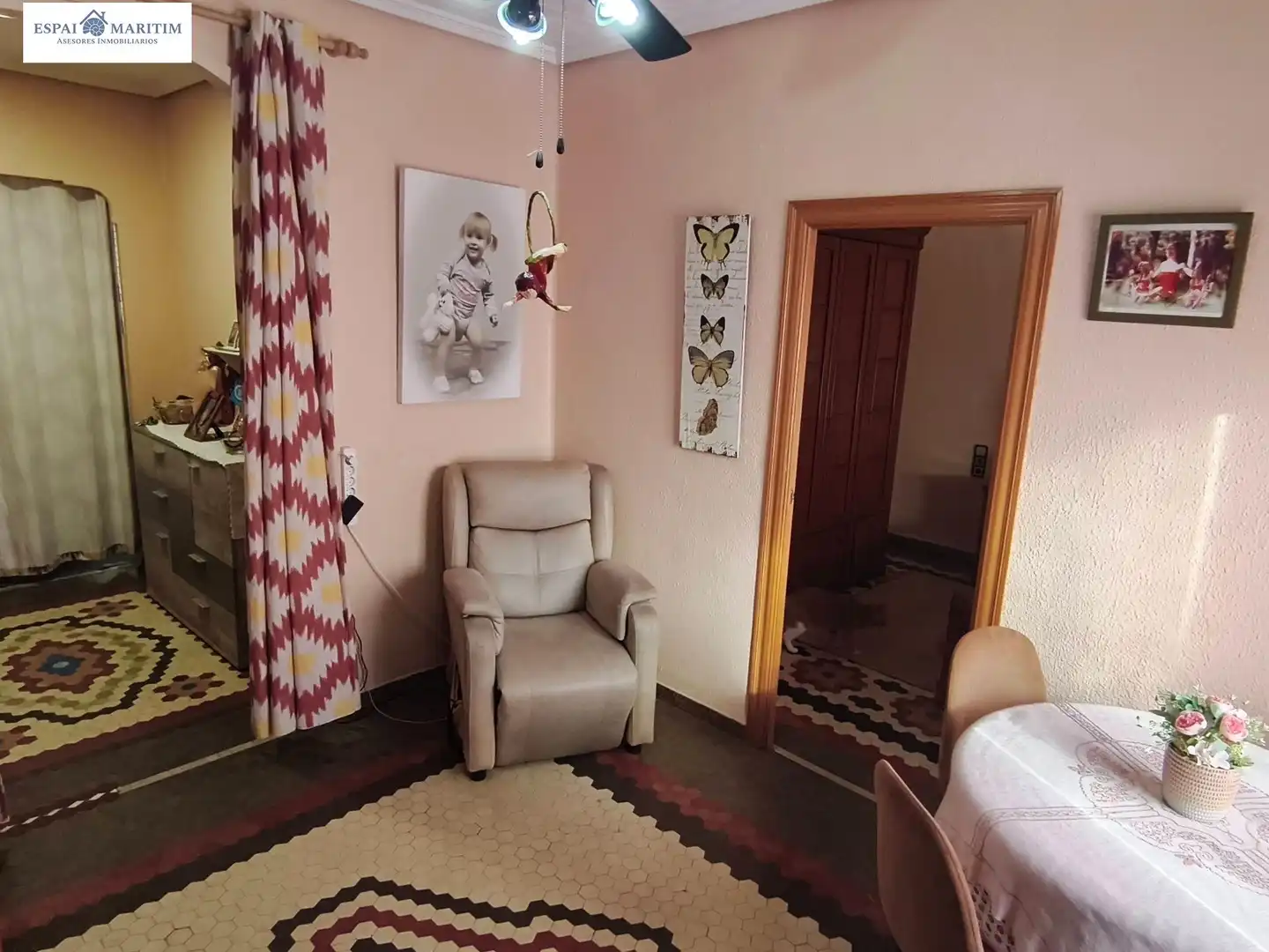 Sala d'estar de Pis en venda en Paterna amb Aire condicionat, Forn i Balcó