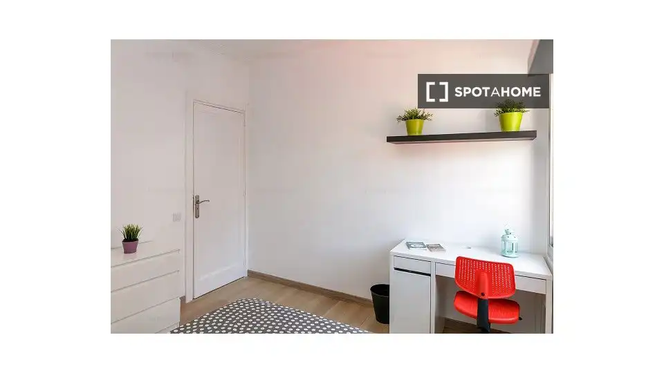 Bedroom of Flat for rent in Barcelona  with Air Conditioner, Heating and Furnished
