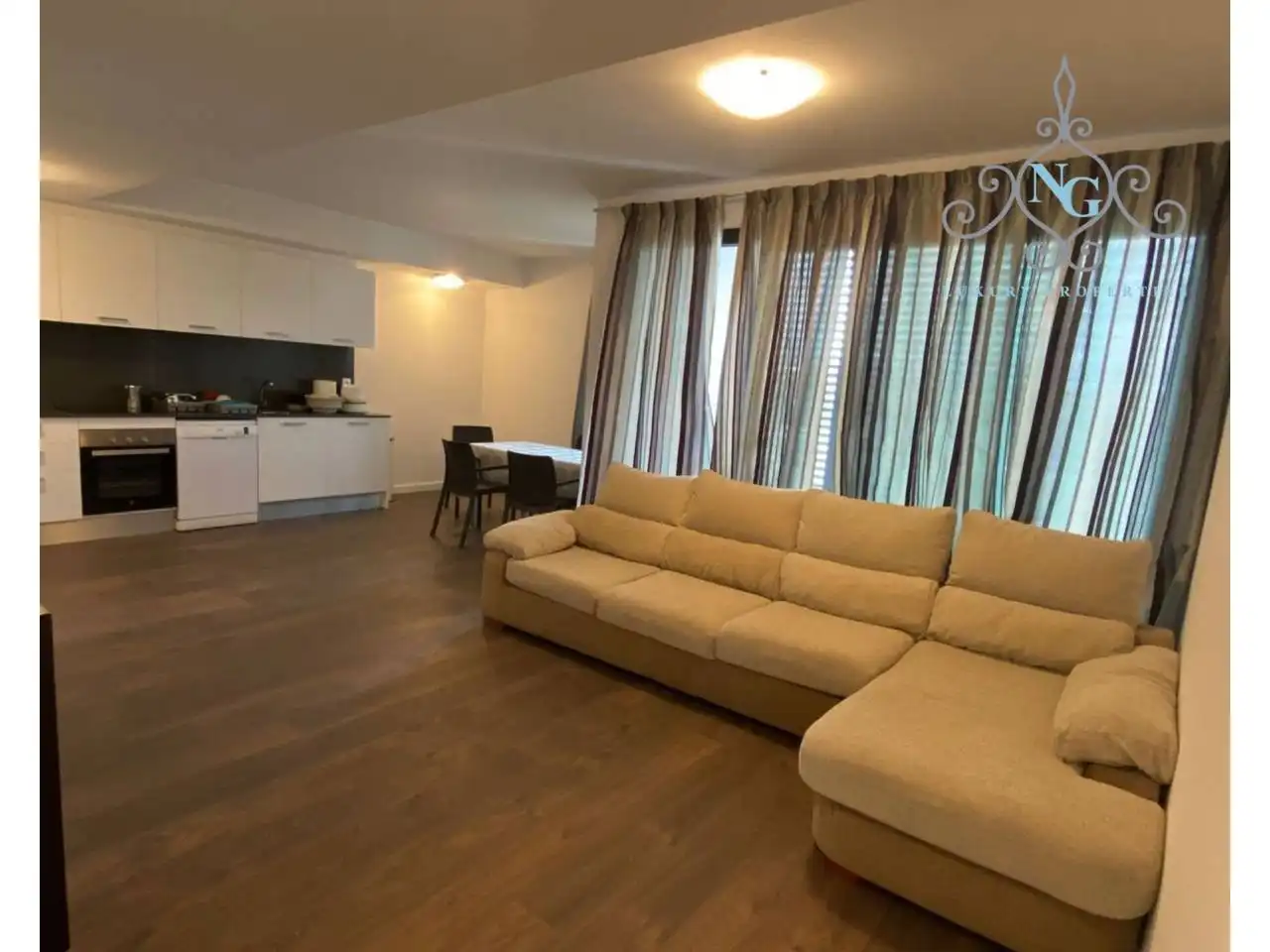 Piso con terraza en venta en Calle Berlín, imagen 5