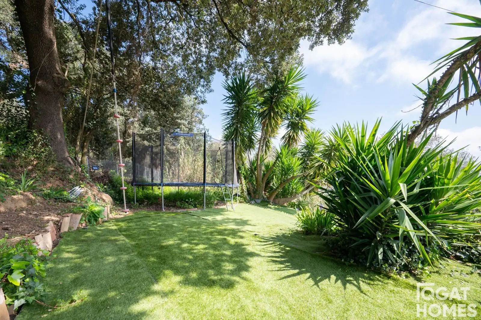 Jardí de Casa o xalet en venda en Barcelona amb Aire condicionat, Calefacció i Jardí privat