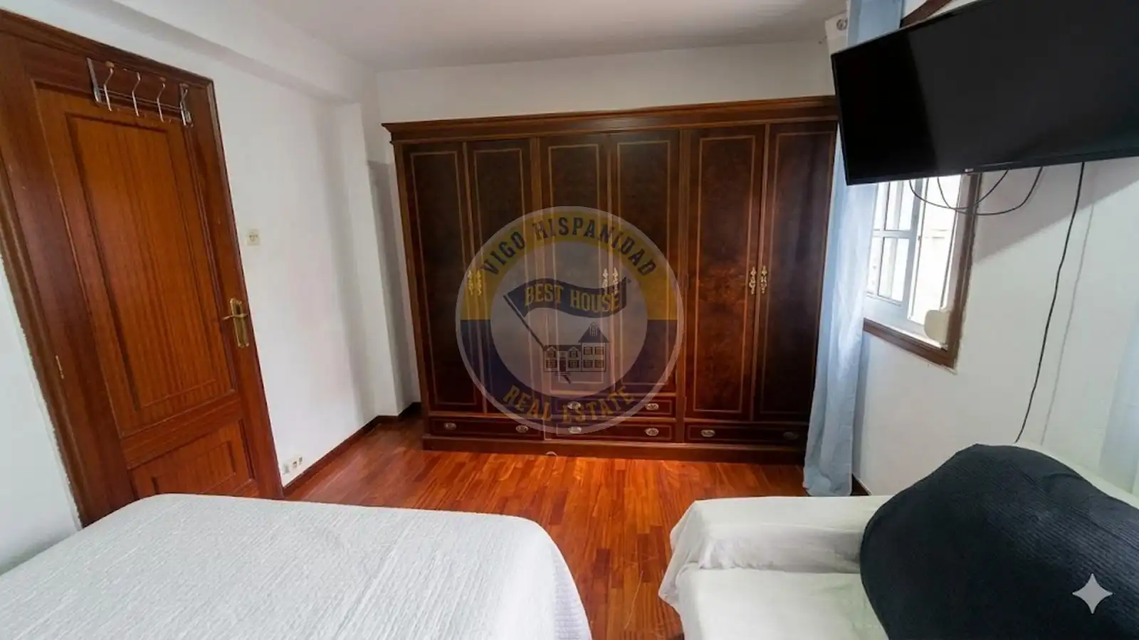 Bedroom of Flat for sale in Vigo   with Heating, Storage room and Furnished