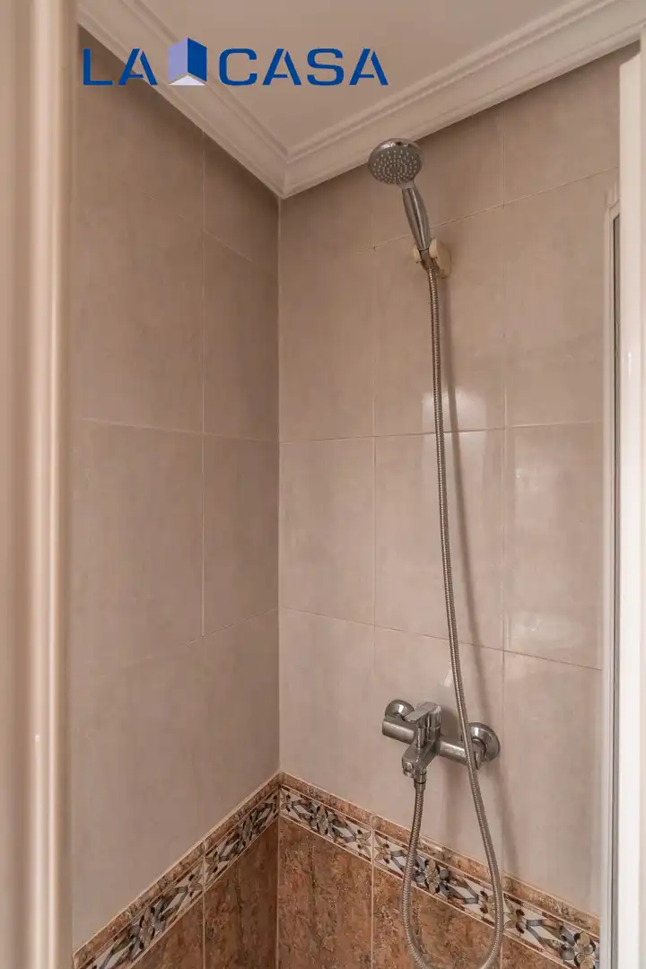 Flat with lift for sale in Paseo de las Delicias, imagen 33