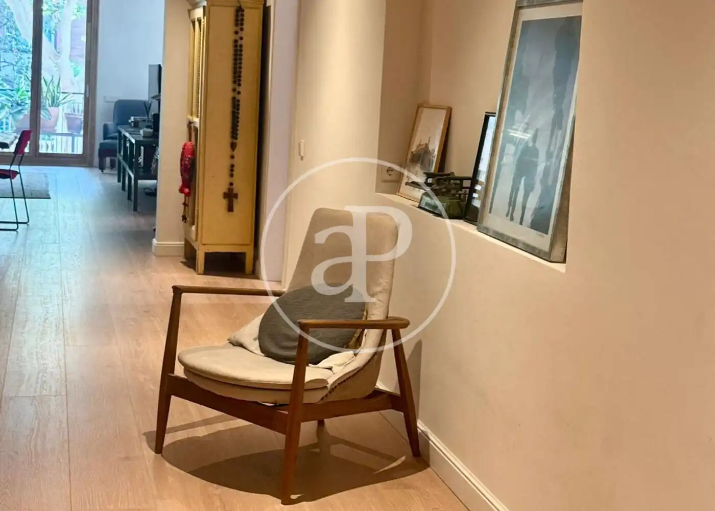 Flat for sale in Barcelona  with Air Conditioner, Heating and Private garden