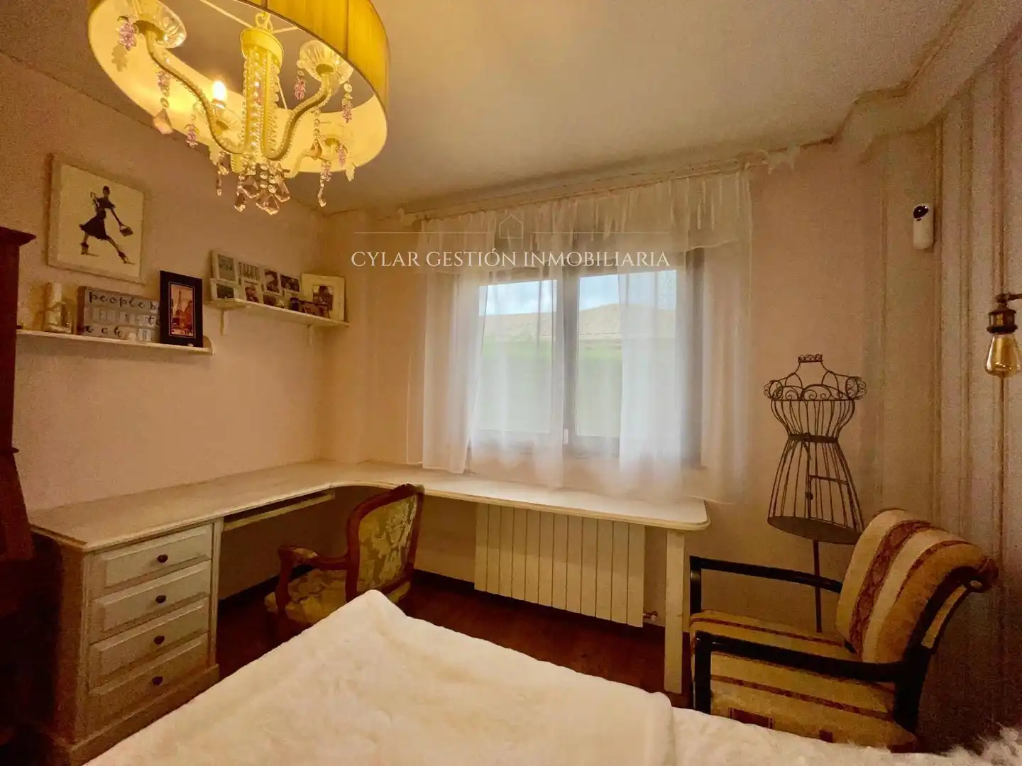 Habitación de Casa o chalet en venta en San Cristóbal de la Cuesta con Calefacción, Parquet y Terraza
