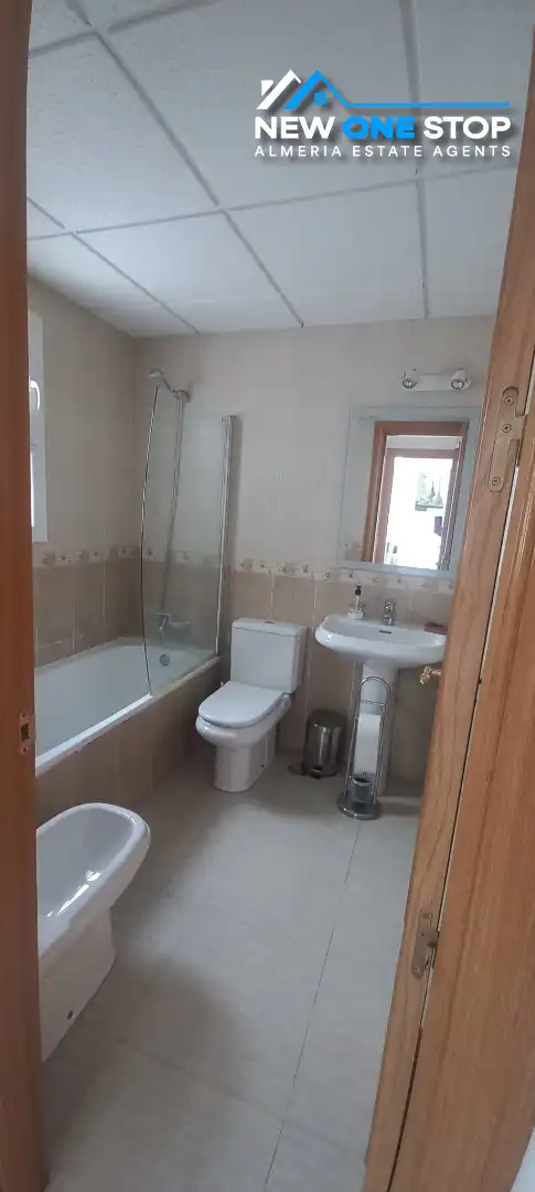 Apartament amb terrassa en venda a Calle las Acacias 28, imagen 10
