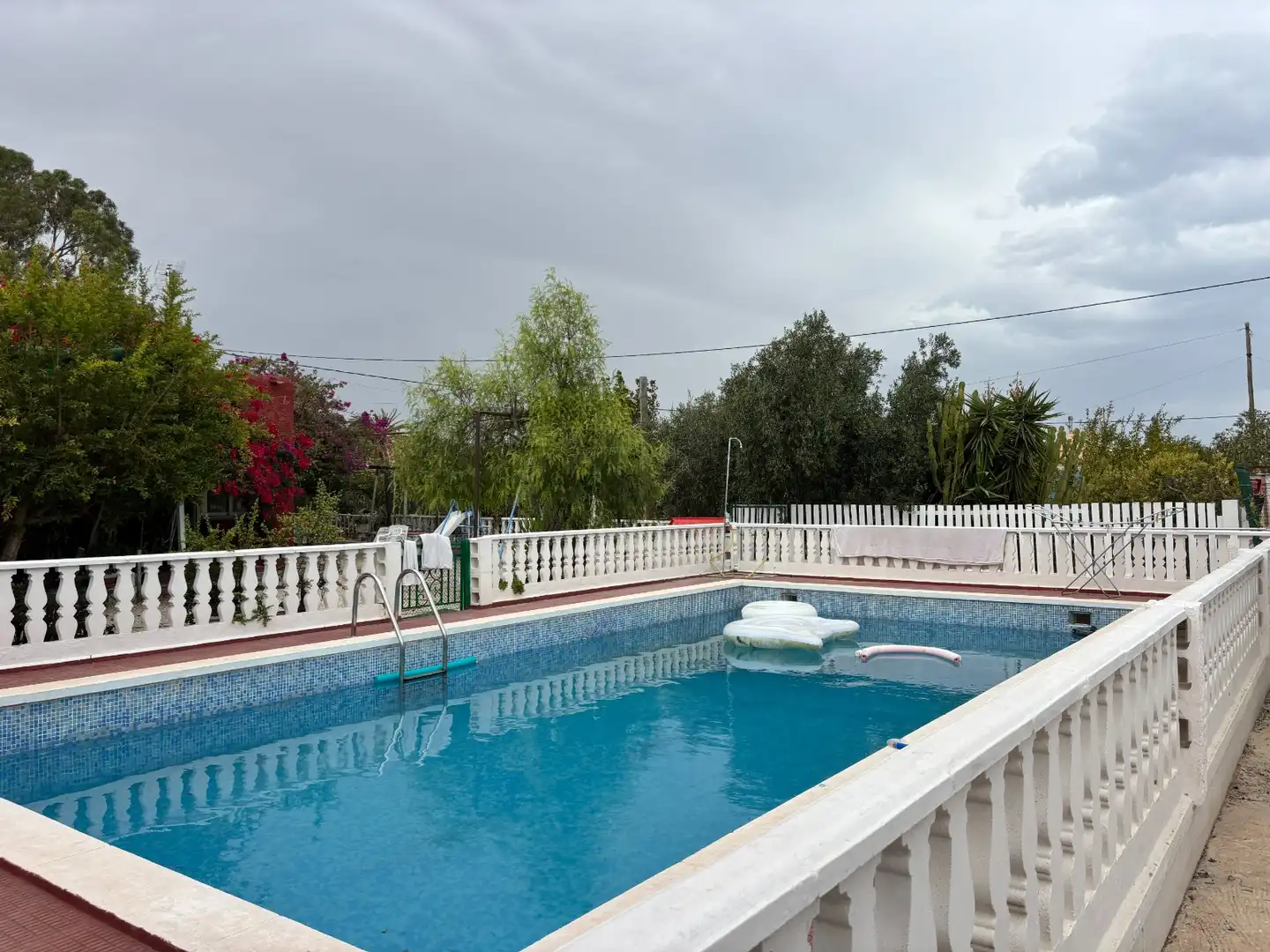 Piscina de Casa o chalet en venta en Elche / Elx con Aire acondicionado, Jardín privado y Piscina