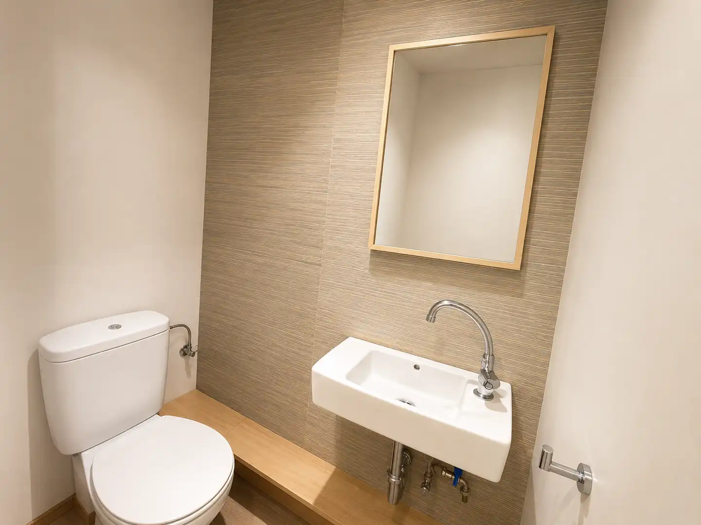 Baño de Local en venta en Donostia - San Sebastián 