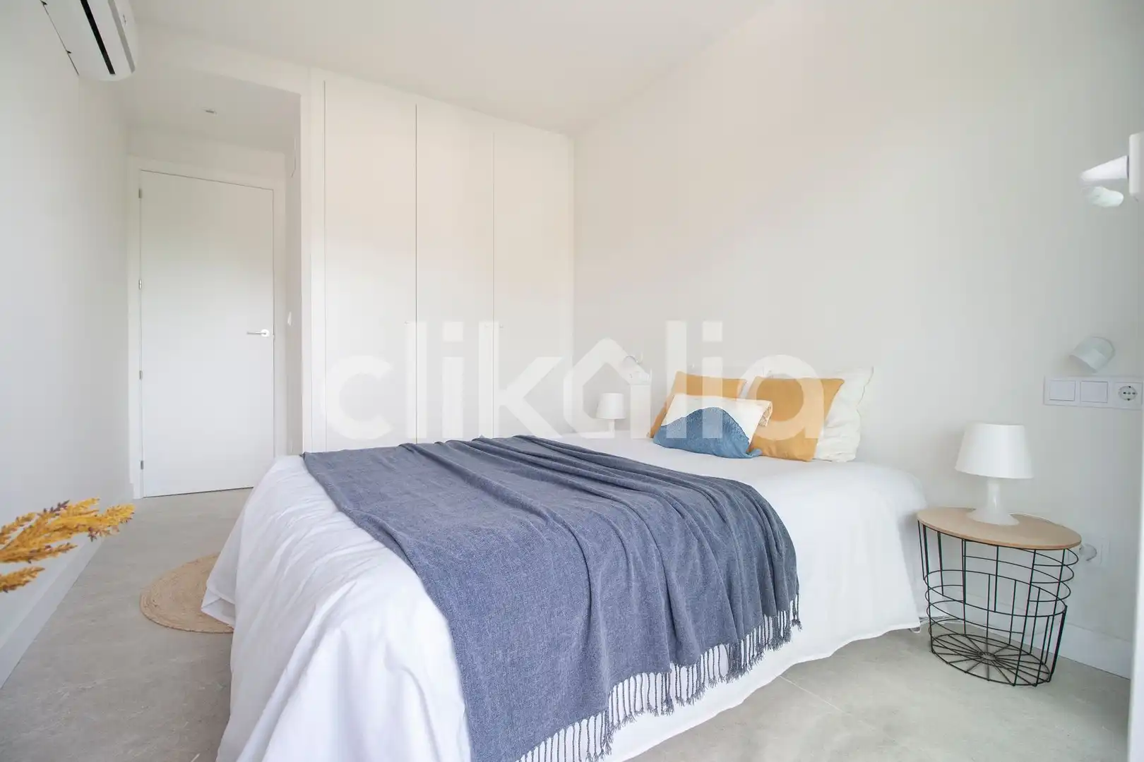Bedroom of Flat for sale in Marbella  with Air Conditioner, Private garden and Terrace
