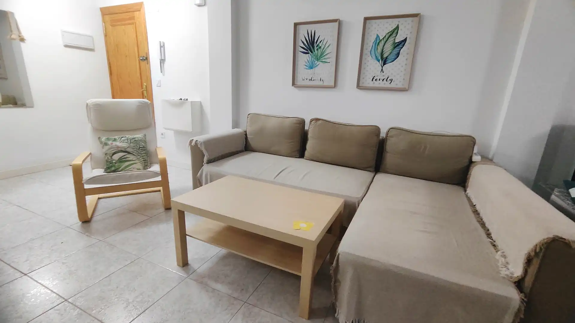 Appartement avec terrasse à louer à Plaça del Santissim Crist de la Jonquera 14, imagen 2