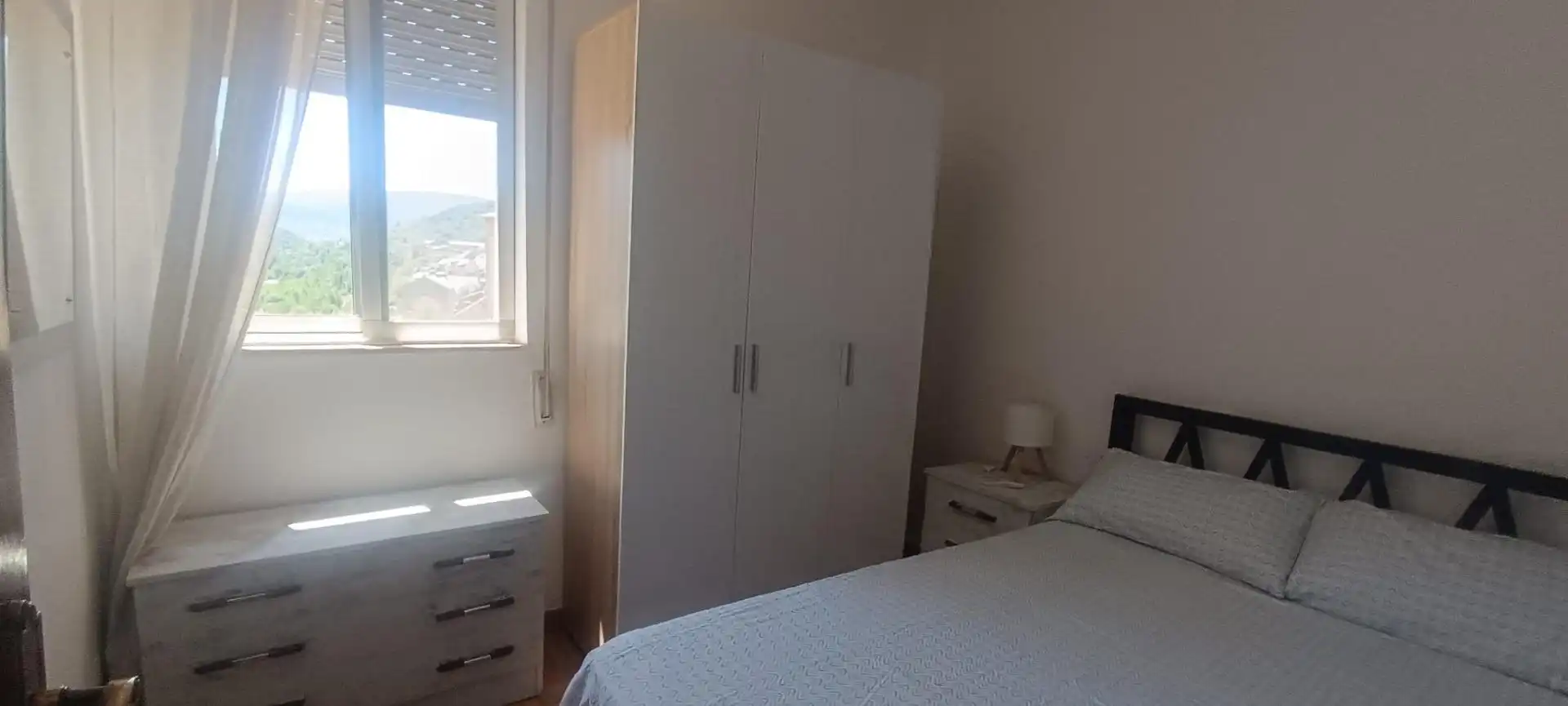 Bedroom of Flat for rent in Toreno  with Furnished