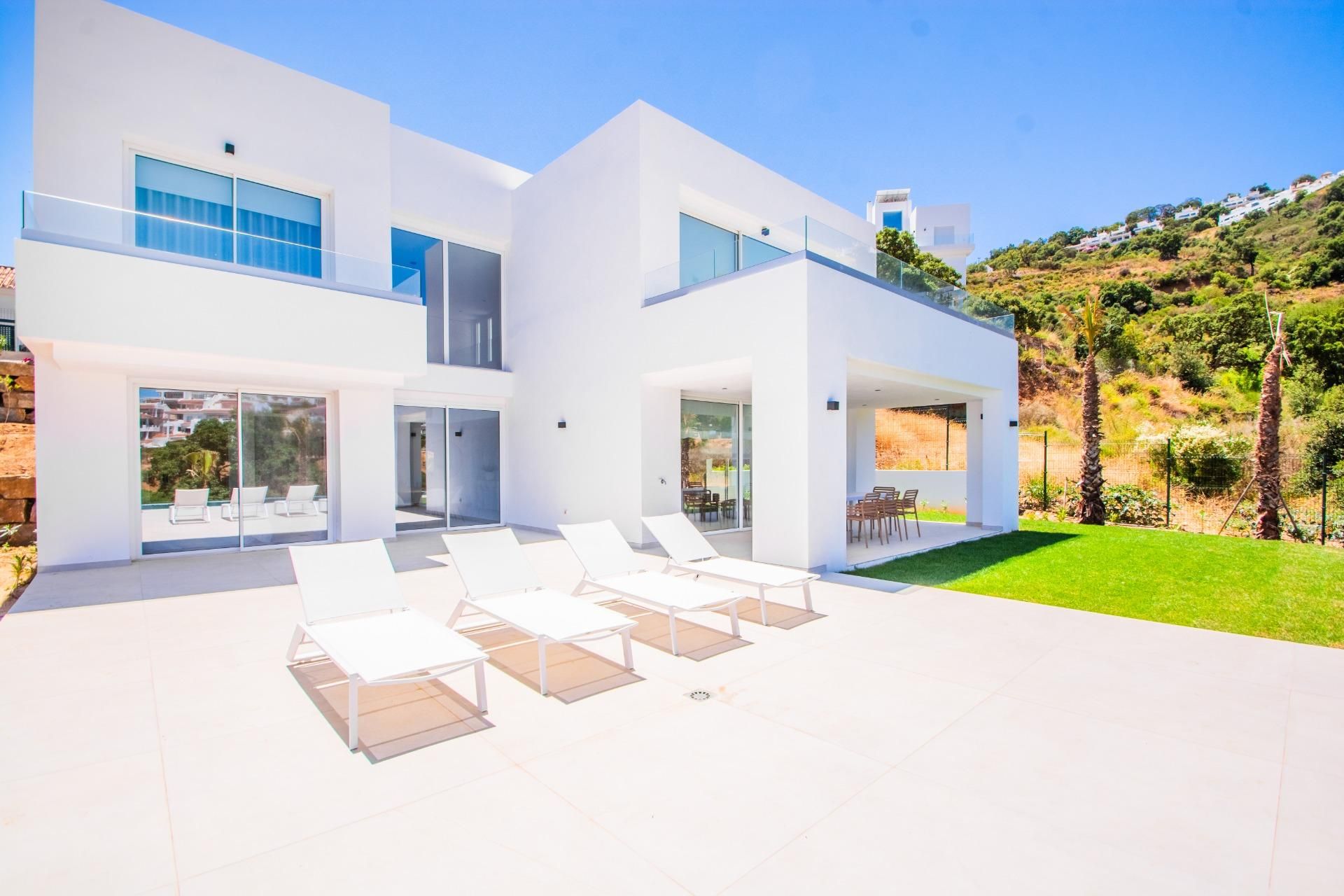 Garden of House or chalet for sale in Marbella  with Air Conditioner, Heating and Terrace