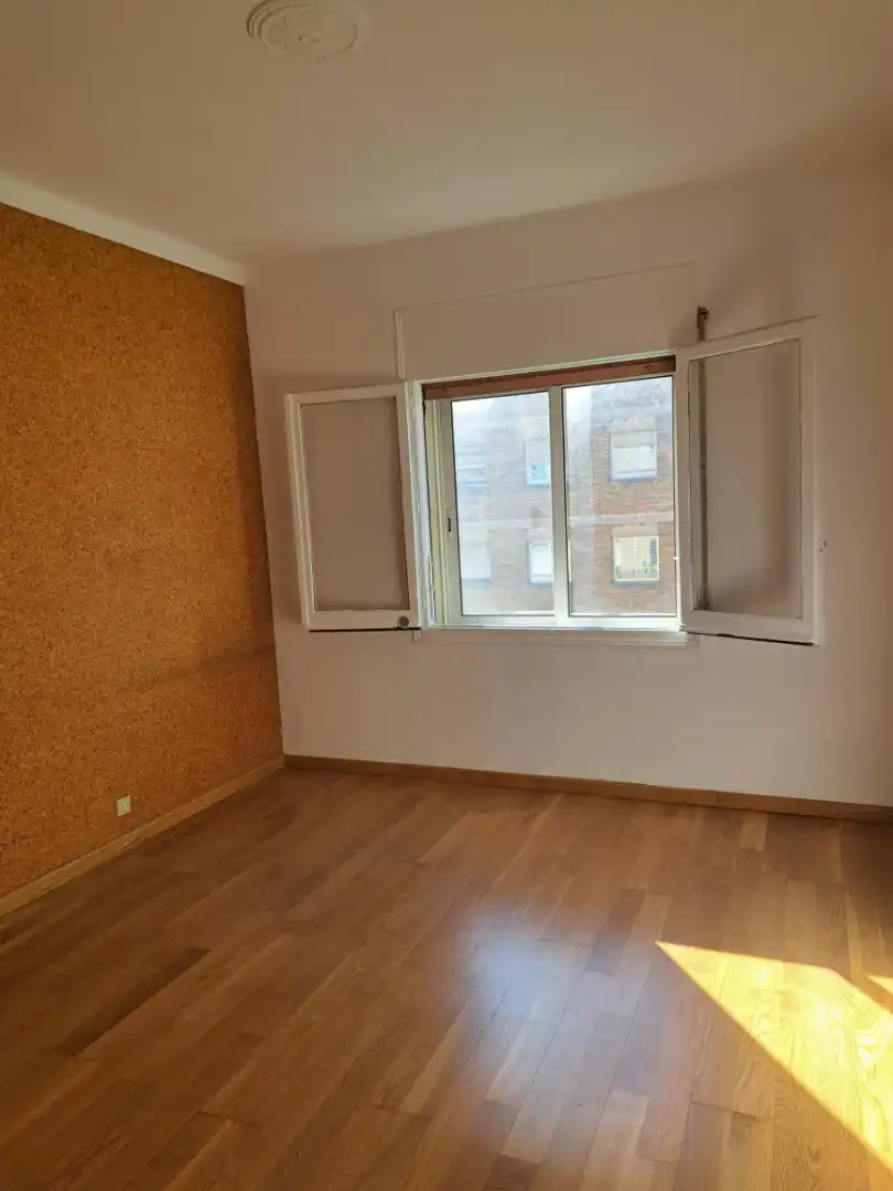 Habitación de Piso en venta en Barcelona con Aire acondicionado, Calefacción y Horno