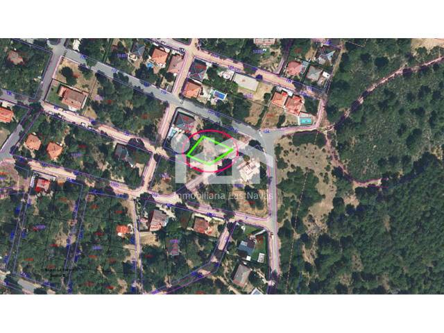 Terreno residencial en Venta en Barrio Estacion en Las Navas del Marqués