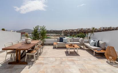 Terrassa de Dúplex de lloguer en Finestrat amb Aire condicionat, Terrassa i Piscina