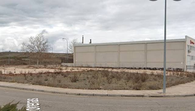 Terreno industrial en Venta en Calle de las Moreras en Zona Industrial Borreguno - Camporrosso