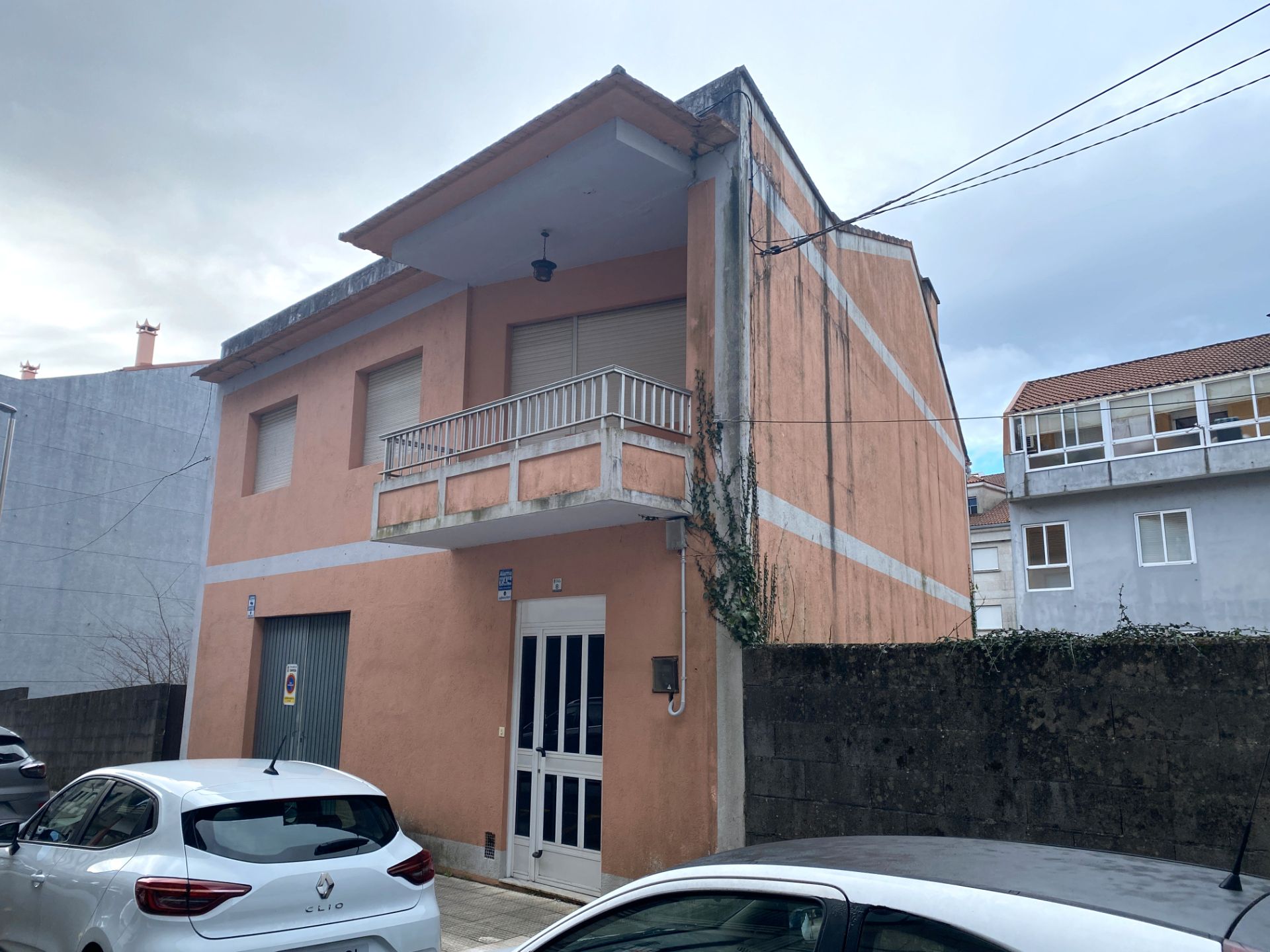 Vista exterior de Casa o xalet de lloguer en A Cañiza   amb Jardí privat, Moblat i Balcó
