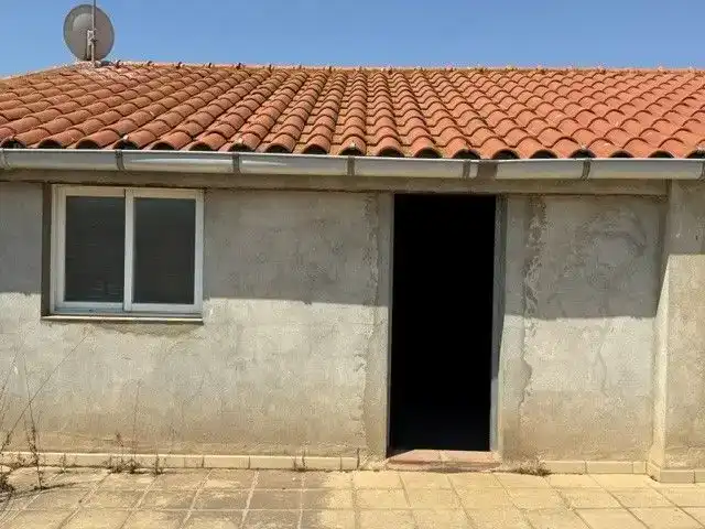 Exterior view of Houses for sale in Torrente de Cinca  with Air Conditioner, Private garden and Furnished