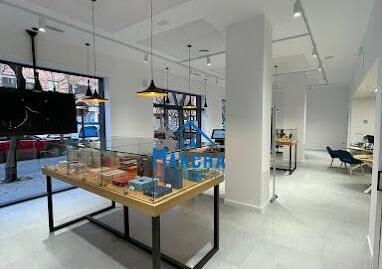 Photo 2 of Premises for sale in Avenida Ramon Menendez Pidal, El Pilar, Albacete