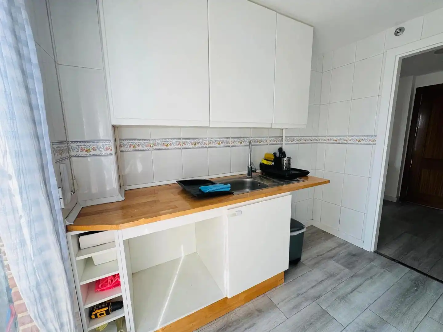 Küche von Maisonette zur Miete in Sevilla la Nueva mit Heizung, Ofen und Gemeinschaftspool