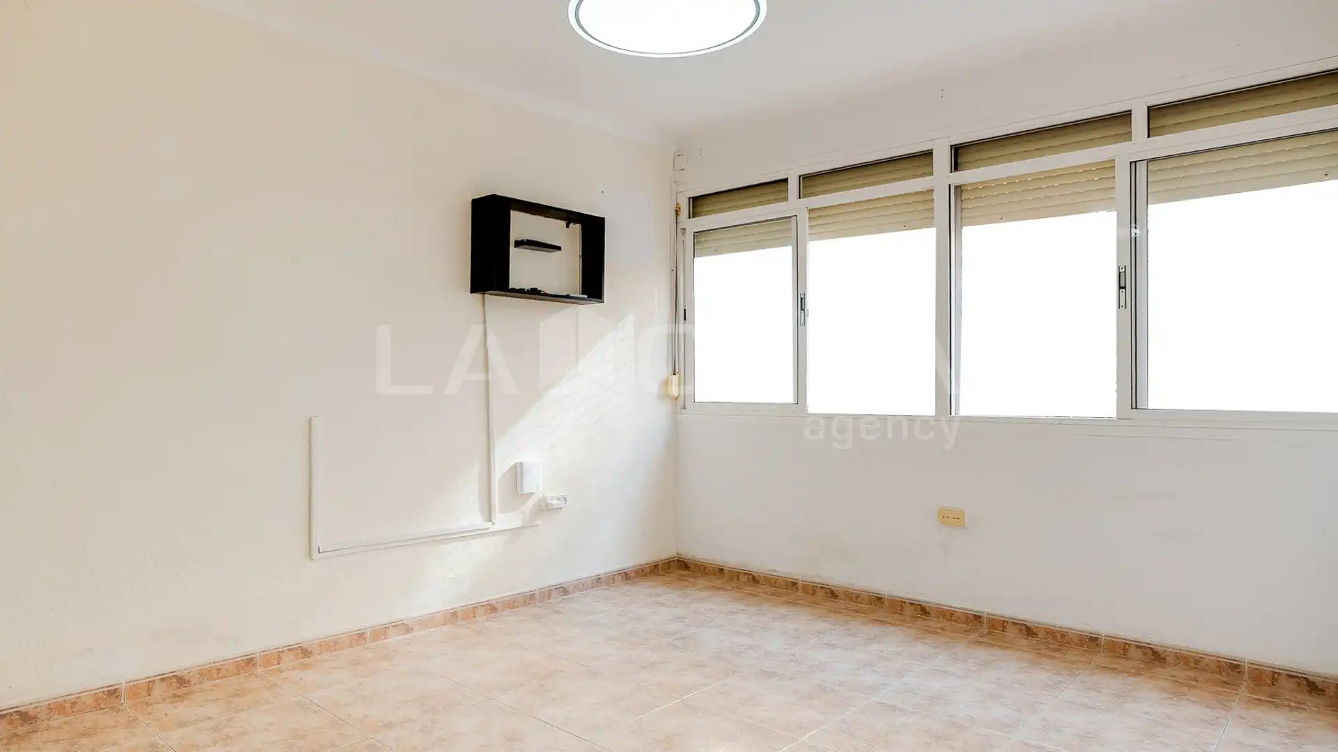 Bedroom of Planta baja for sale in Cornellà de Llobregat