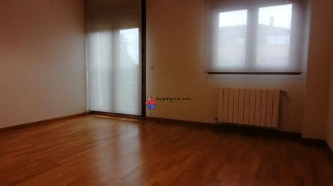 Photo 3 of Flat for rent in Torrecaballeros, Segovia