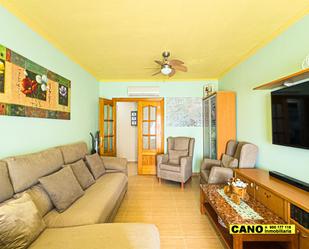 Living room of Flat for sale in Roquetas de Mar