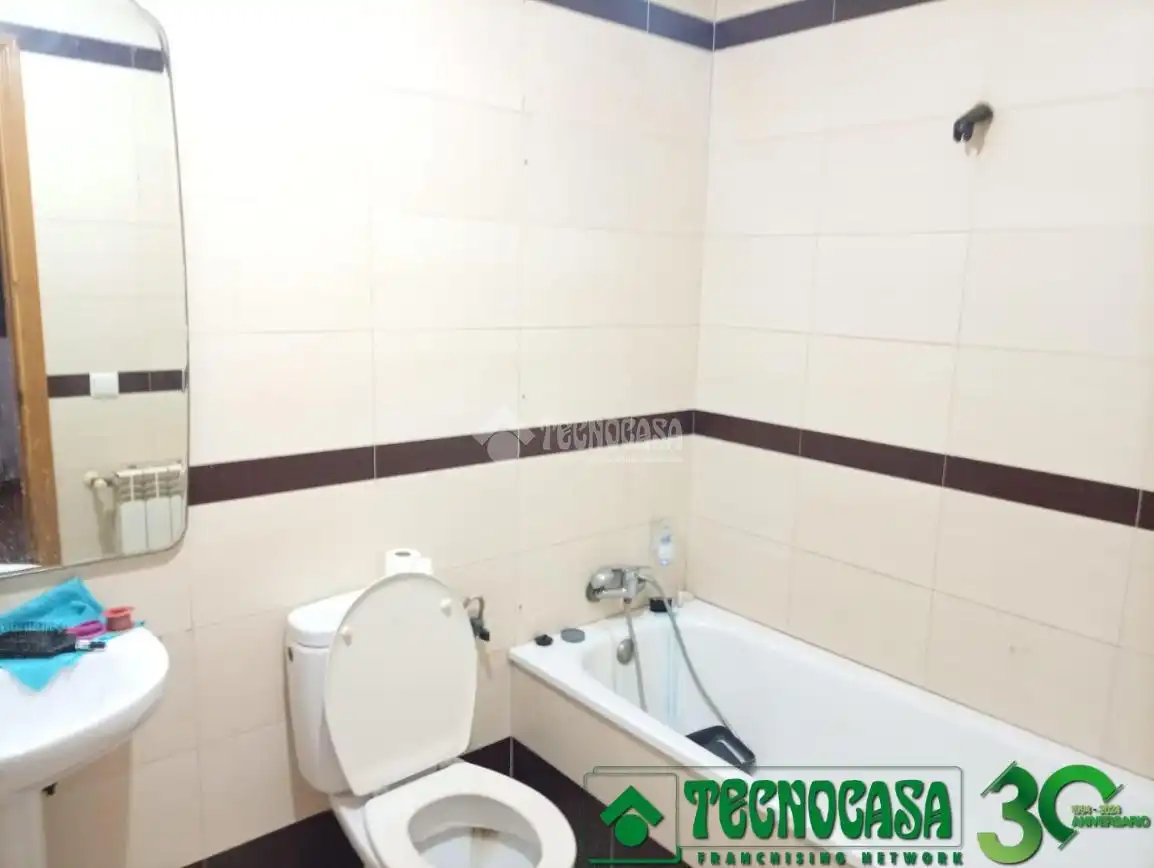 Casa adosada en venta en Las Mesas