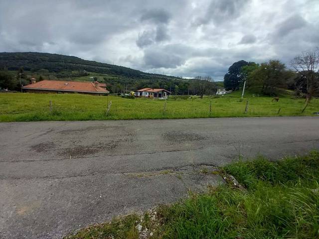 Terreno residencial en Venta en Villaescusa (Cantabria)
