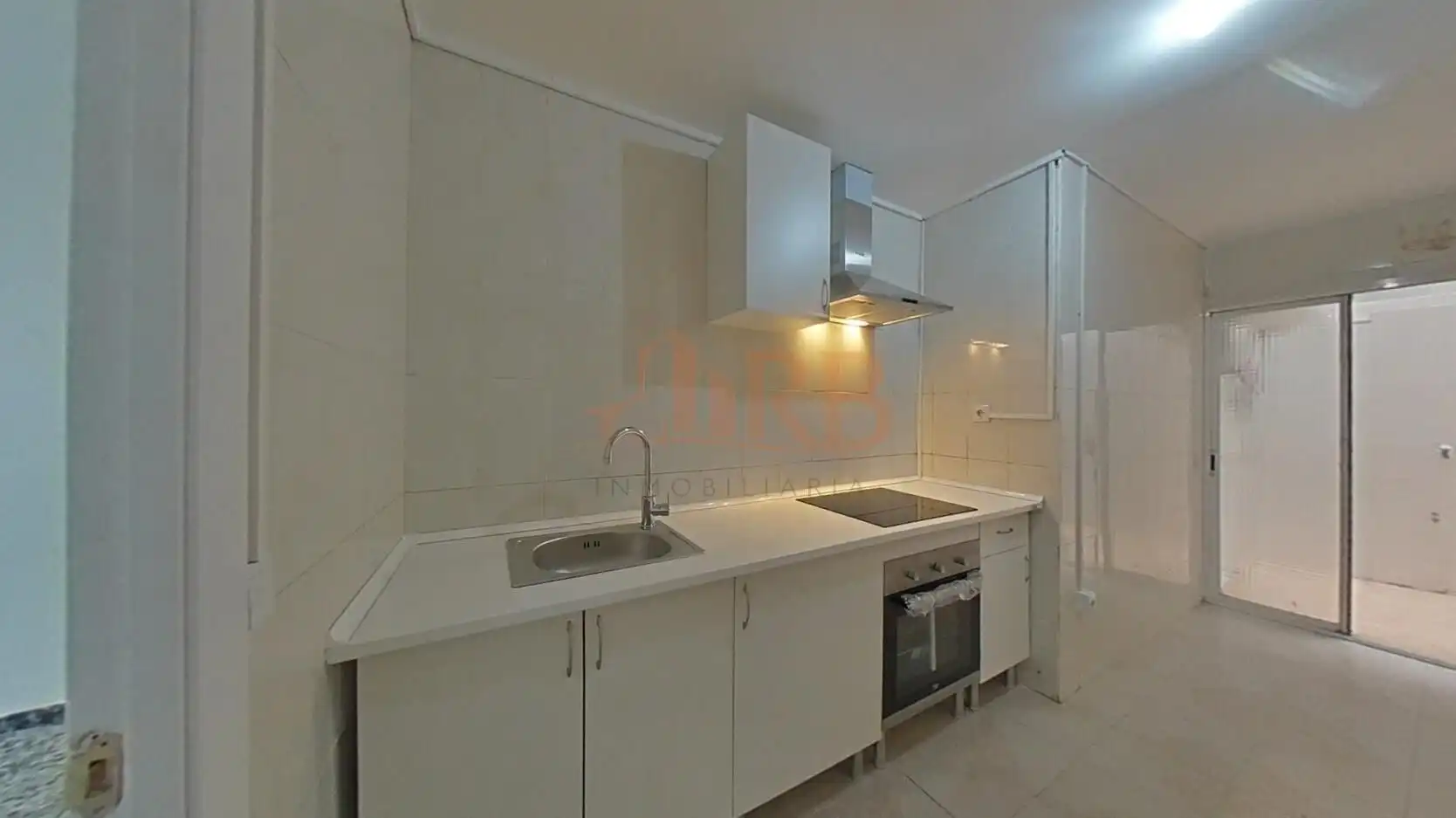 Cocina de Planta baja en venta en Castelldefels con Terraza