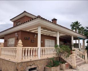 Exterior view of House or chalet for sale in San Vicente del Raspeig / Sant Vicent del Raspeig  with Air Conditioner, Private garden and Parquet flooring