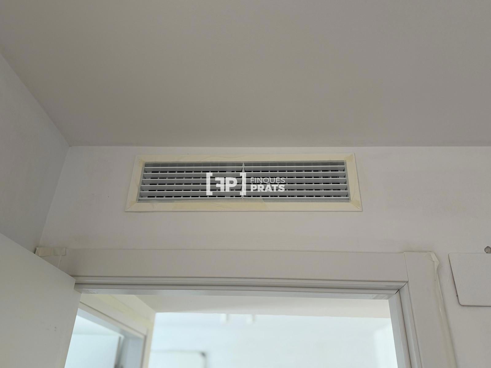 Flat for sale in  Lleida Capital  with Air Conditioner and Heating