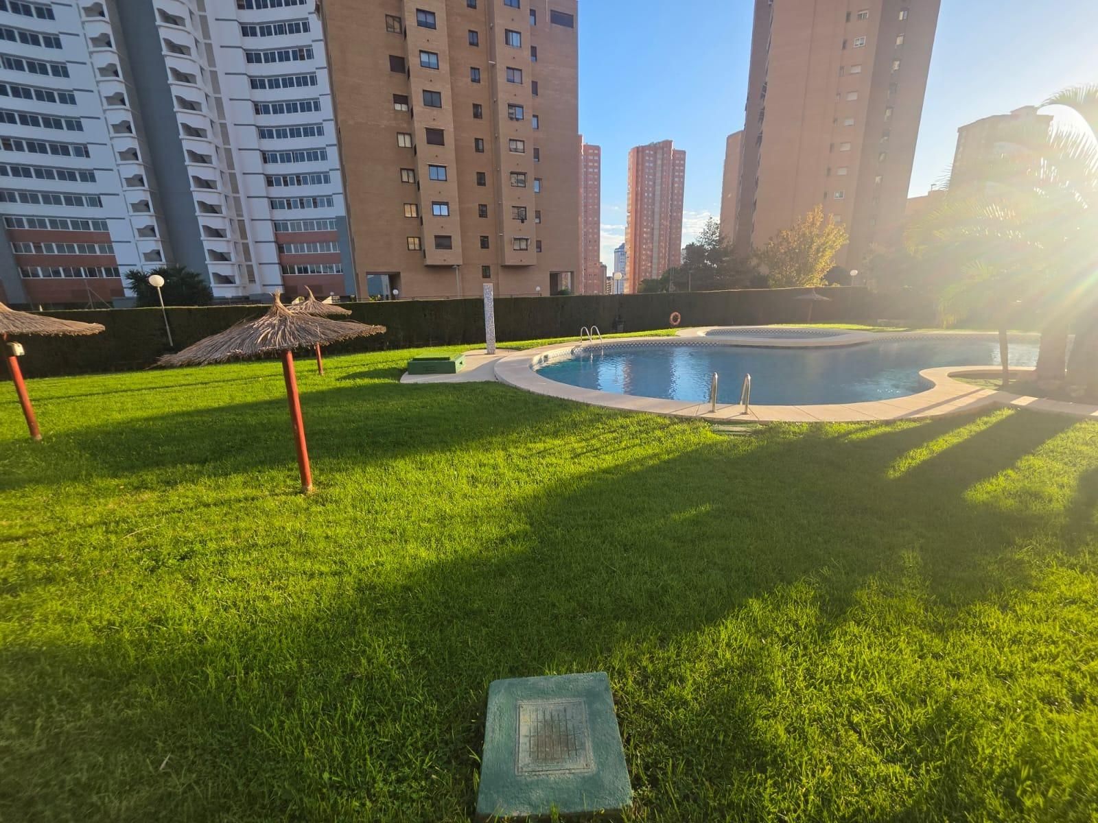 Swimming pool of Flat for sale in Benidorm  with Community pool