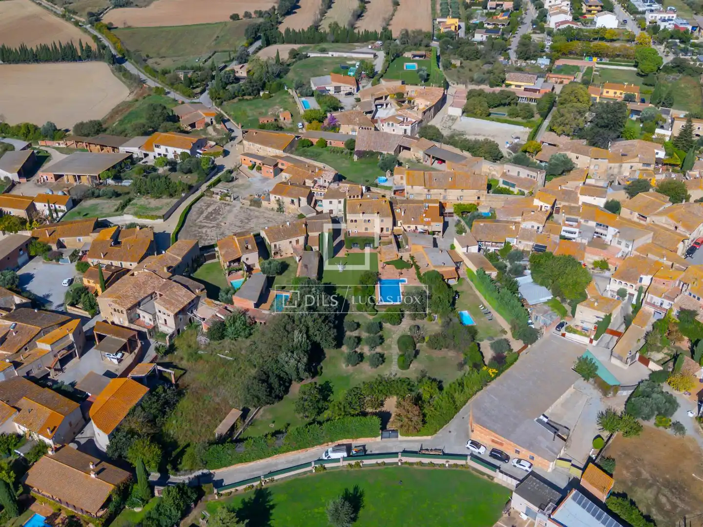 Vista exterior de Casa o xalet en venda en Ullastret amb Aire condicionat, Calefacció i Jardí privat