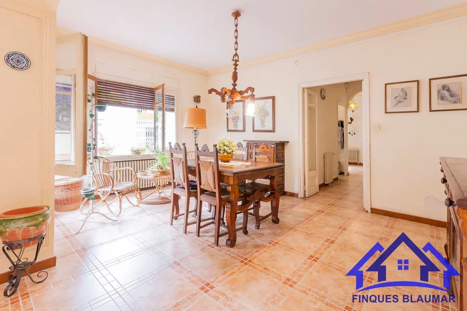 Country house with garden for sale in Centre, imagen 8