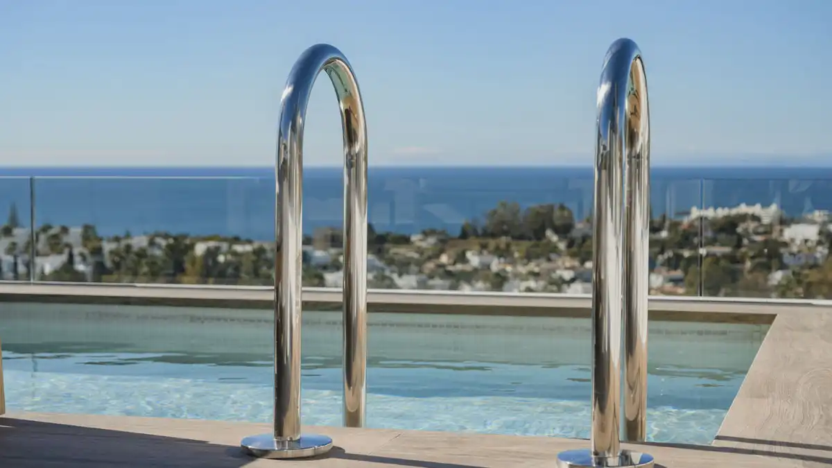 Piscina de Casa adosada en venda en Marbella amb Terrassa i Piscina