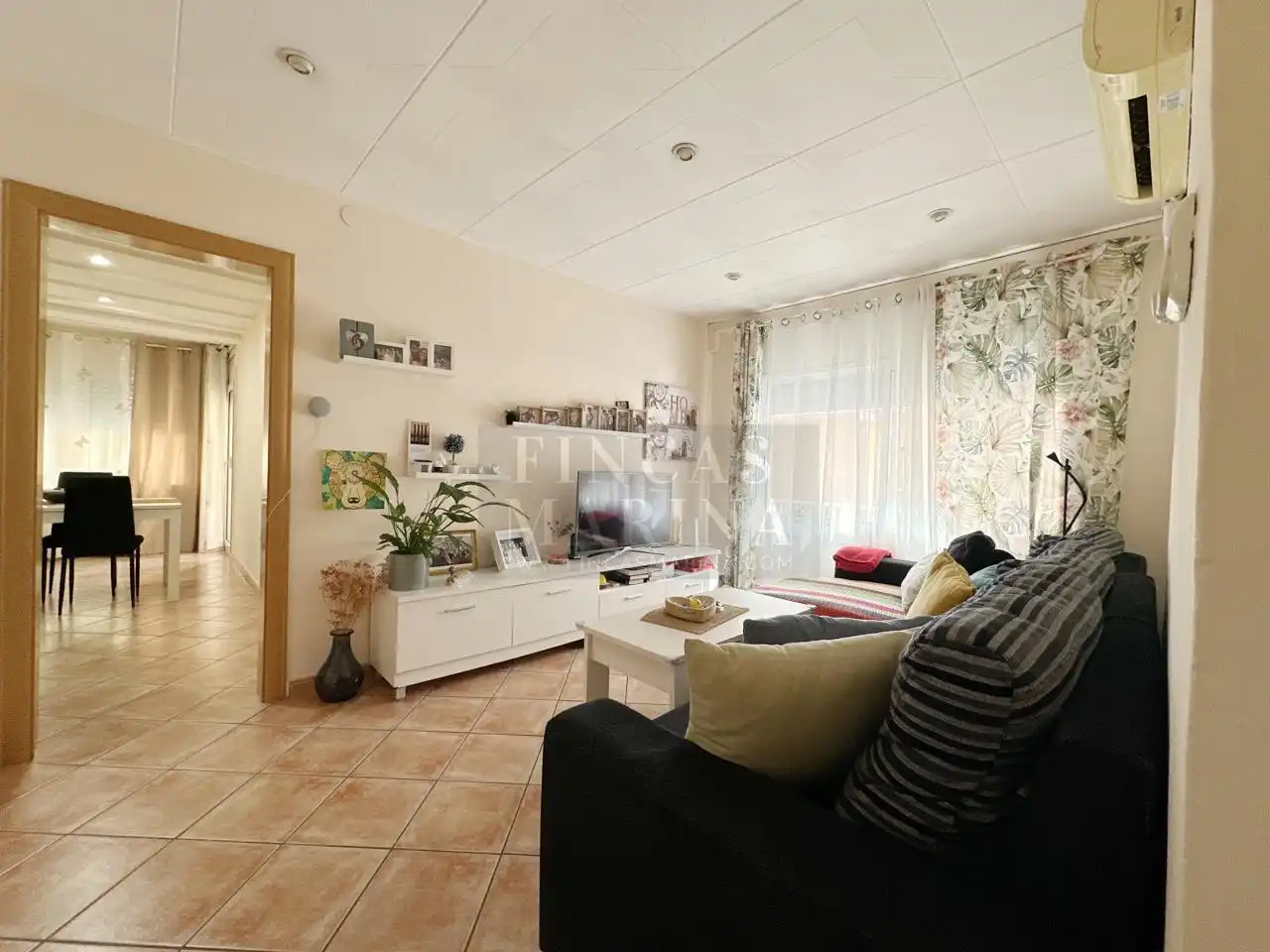 Wohnzimmer von Wohnung zum Verkauf in Gavà mit Klimaanlage, Heizung und Balkon