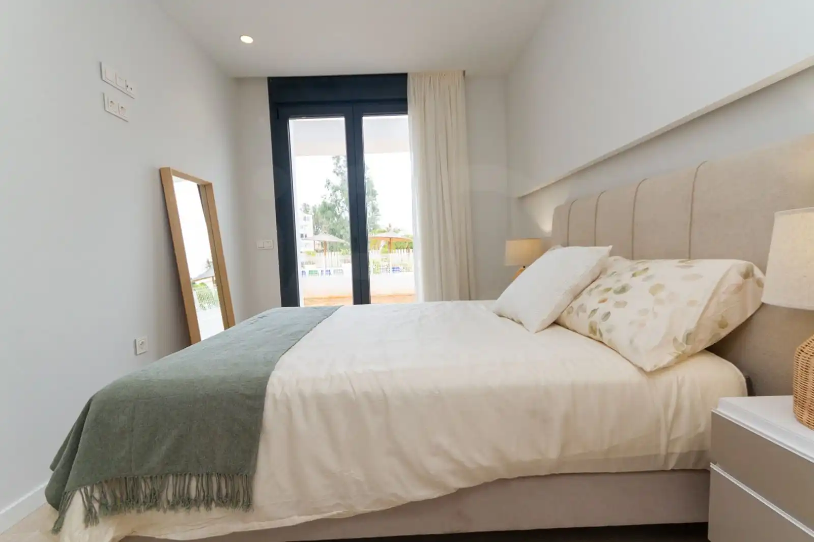 Habitación de Piso en venta en Els Poblets con Aire acondicionado, Calefacción y Terraza
