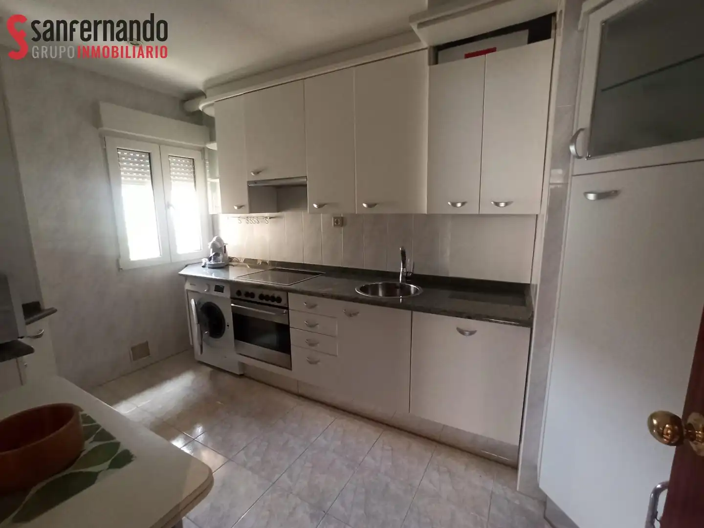 Kitchen of Flat for rent in Santander  with Heating, Parquet flooring and Furnished