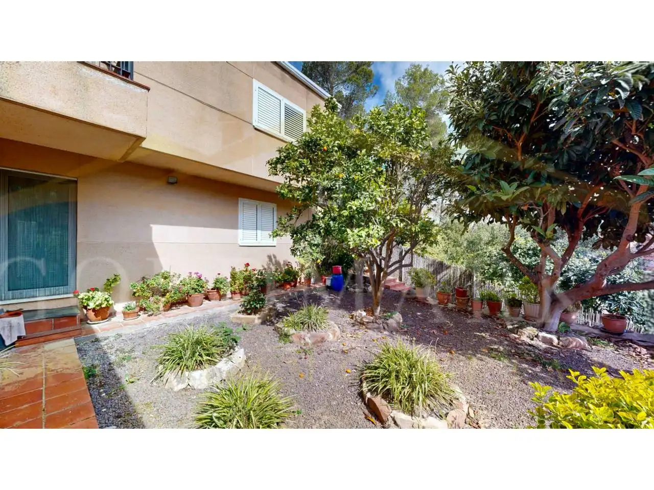 Jardí de Casa o xalet en venda en Corbera de Llobregat amb Aire condicionat, Calefacció i Jardí privat
