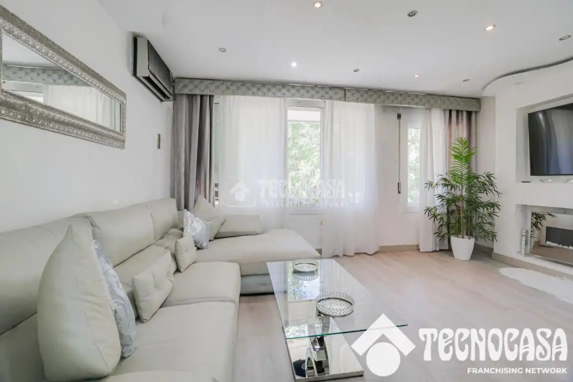 Sala de estar de Piso en venta en Barcelona con Aire acondicionado