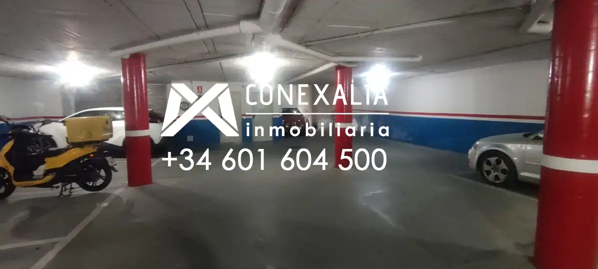 Aparcament de Pis en venda en Olvera amb Traster i Balcó