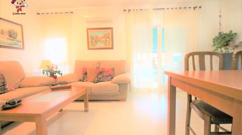 Foto 4 de Apartament en venda a Avinguda D'amèrica, Rocafonda, Mataró