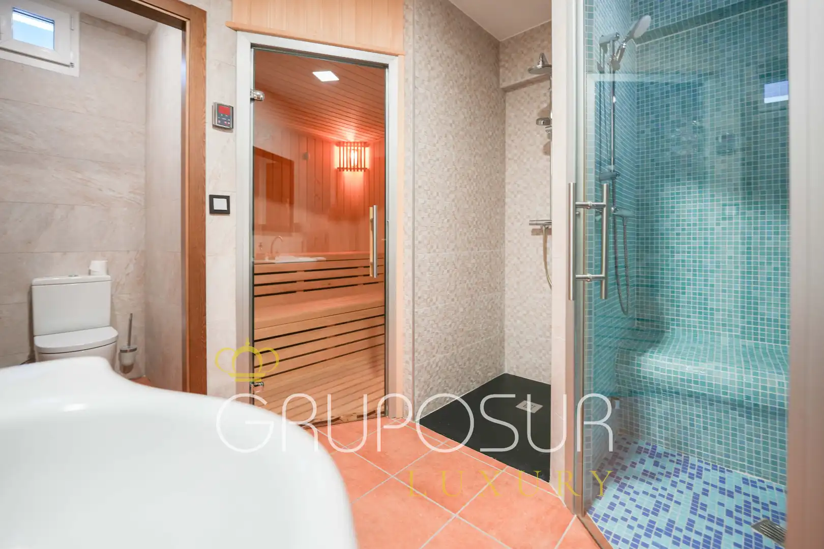 Baño de Casa o chalet en venta en Valladolid con Aire acondicionado, Calefacción y Jardín privado