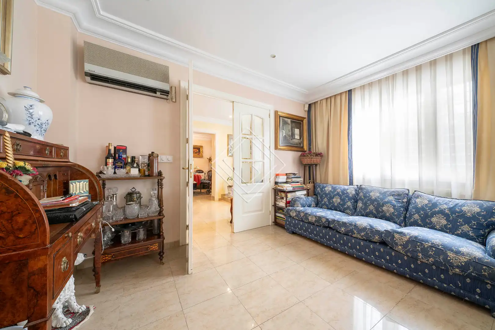 Sala de estar de Casa adosada en venta en Madrid