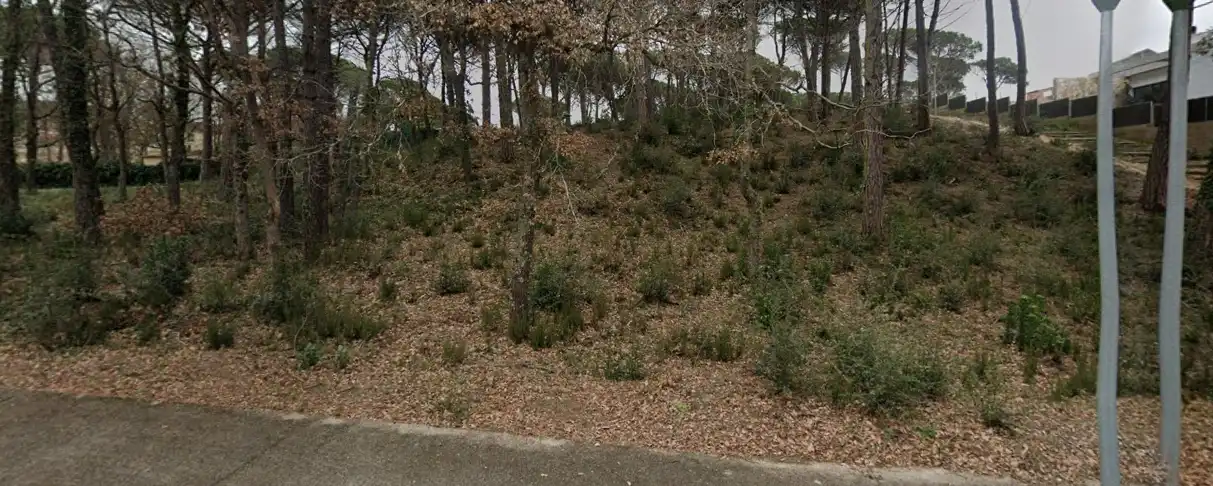 Residential land for sale in Centre