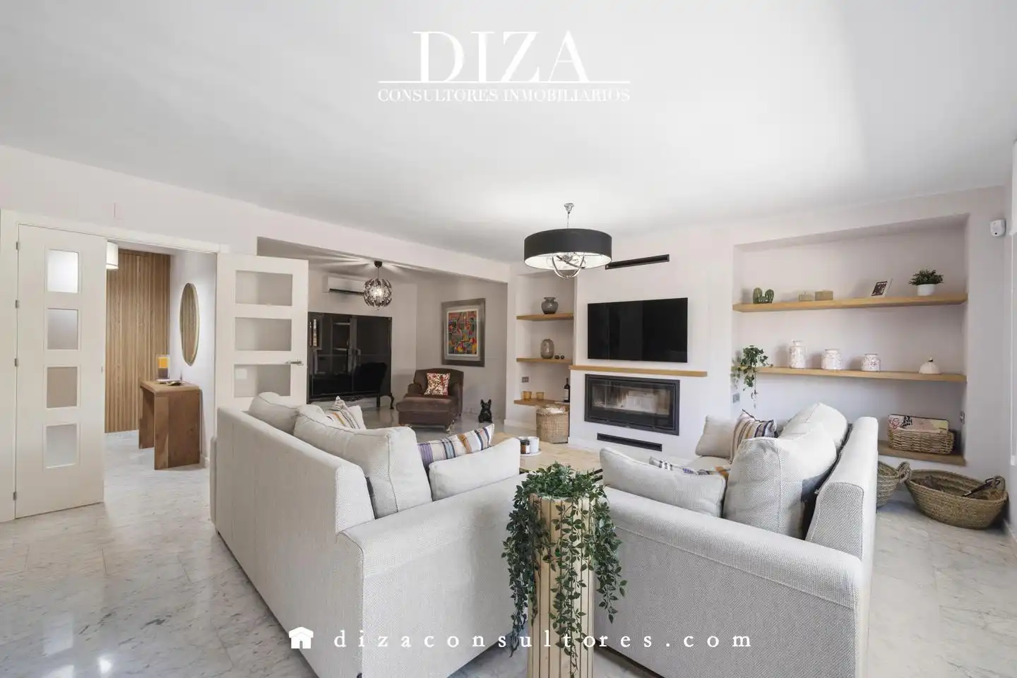 Living room of Houses for sale in Madrid  with Air Conditioner, Heating and Terrace