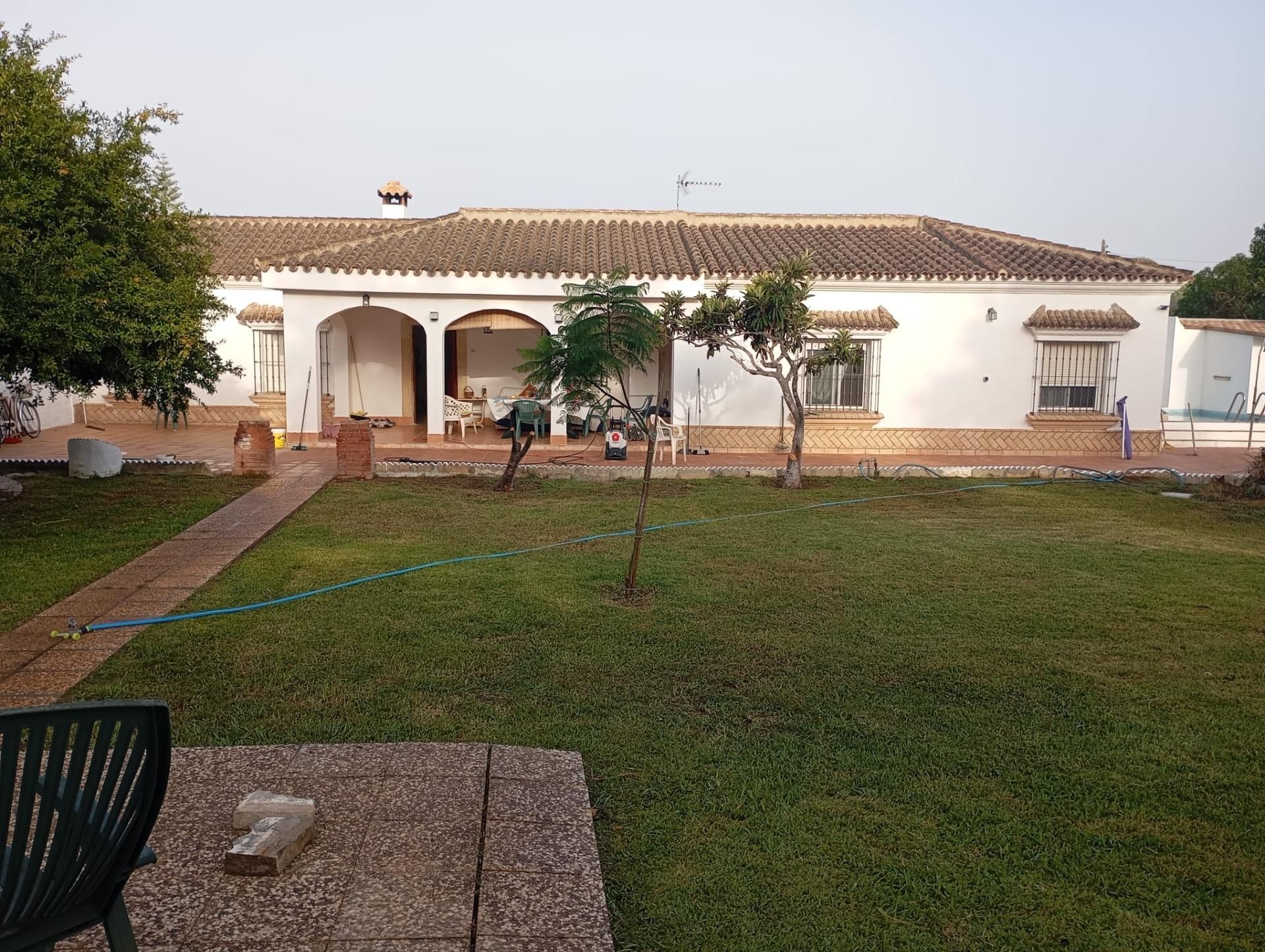 Jardí de Casa o xalet en venda en Chiclana de la Frontera amb Jardí privat i Piscina comunitària