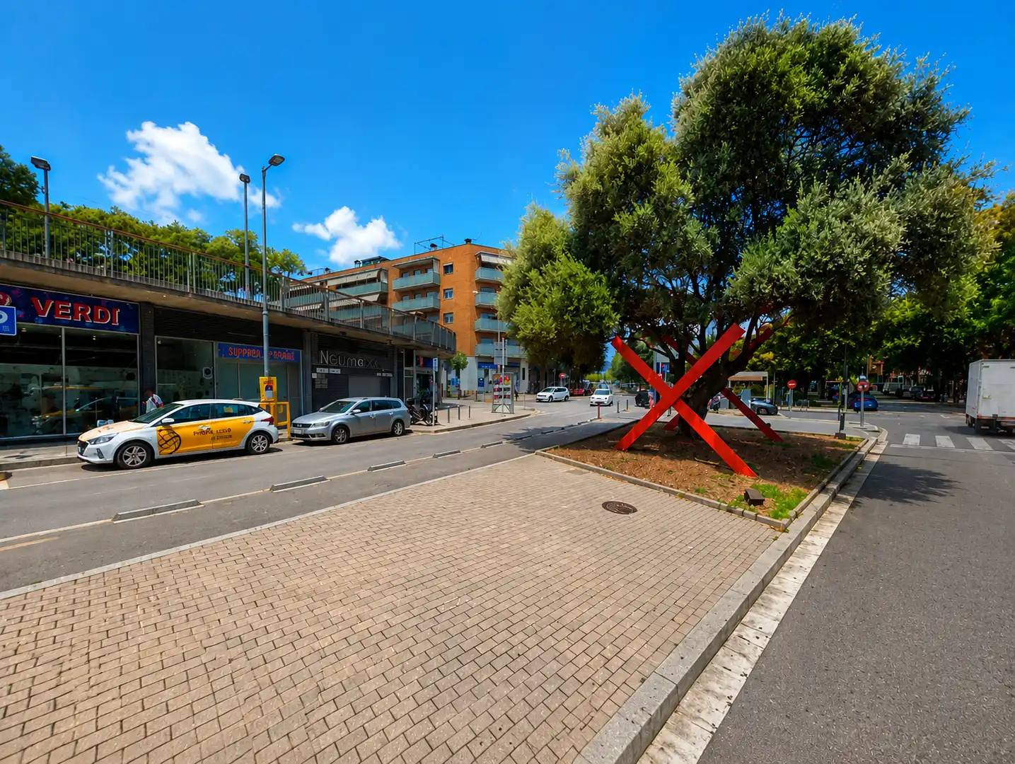 Aparcament de Pis en venda en Santa Coloma de Gramenet amb Parquet i Terrassa