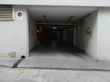 Individual en venda a Calle Antigua 28
